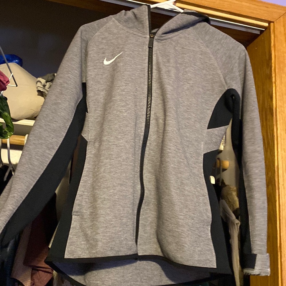 Nike zip up